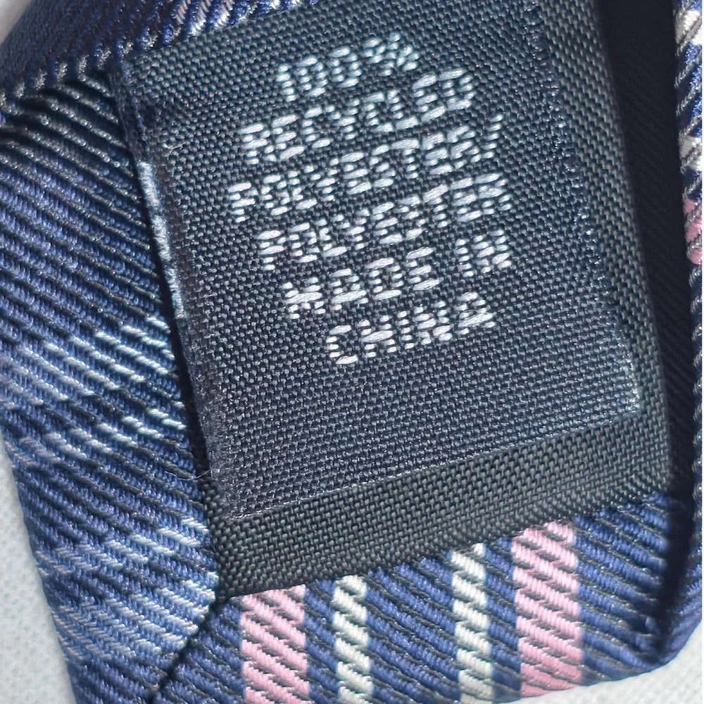 Tommy Hilfiger Mens Tie One Size Navy/Pink Twill Plaid Necktie Quiet Luxury NWT